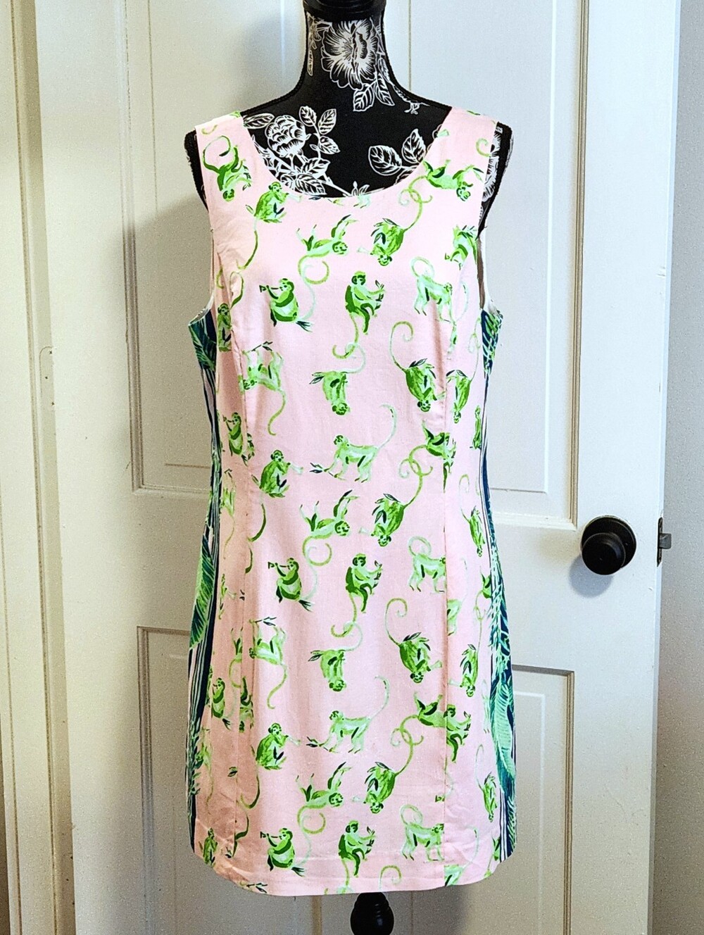 🐒VERY HTF Lilly Pulitzer🐒 - Mila Stretch Shift Dress
